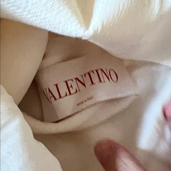 Valentino Garavani Cream Short Sleeve Mini Dress with Gold V Accents - Picture 6 of 8